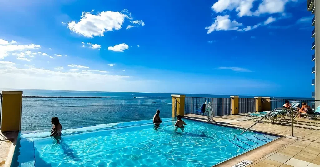 The_Famous_Edge_Pool_Cam__A_Clearwater_Beach_Icon
